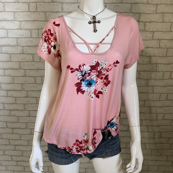 Daytrip Tops - Buckle Daytrip pink flowy lattice front shirt-XXL